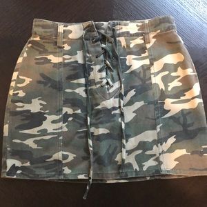 NWT camo mini skirt